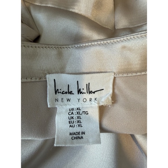 Nicole Miller NY Women's XL Beige V Neck Sleeveless Blouse - Picture 3 of 5